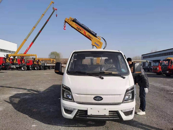 唐駿藍牌折臂1.3—1.8噸